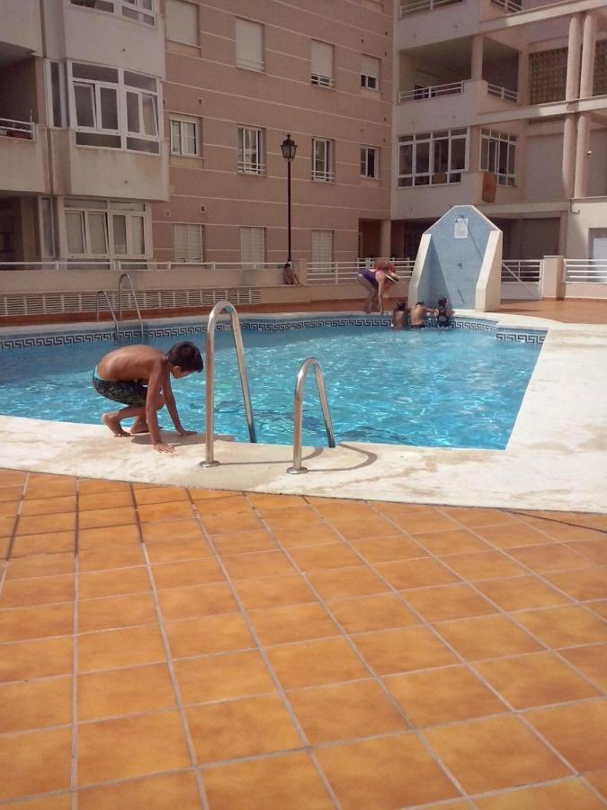 Apartamento Con Piscina Y Terraza A 50 Metros De La Playa Roquetas de Mar Kültér fotó