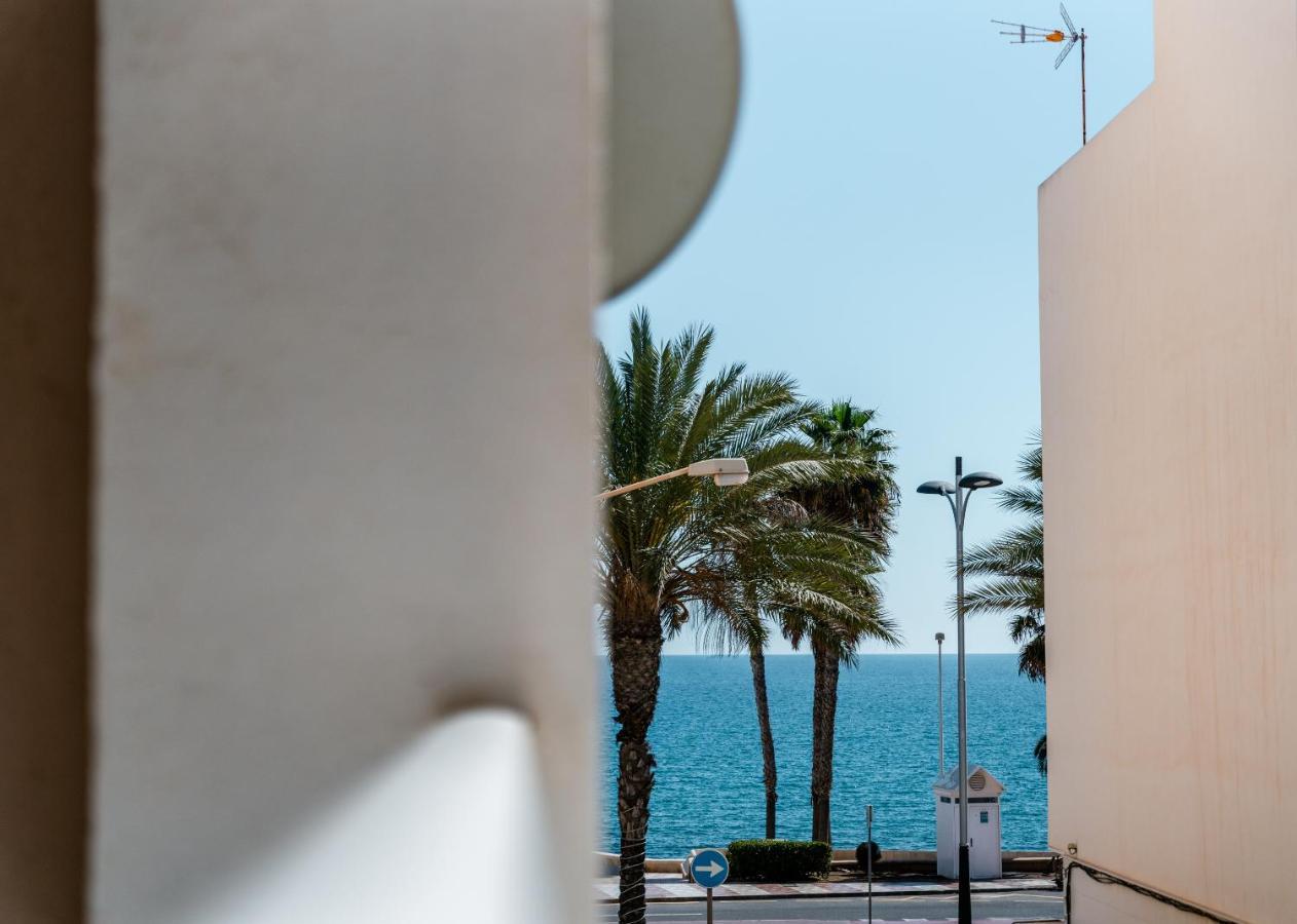 Apartamento Con Piscina Y Terraza A 50 Metros De La Playa Roquetas de Mar Kültér fotó