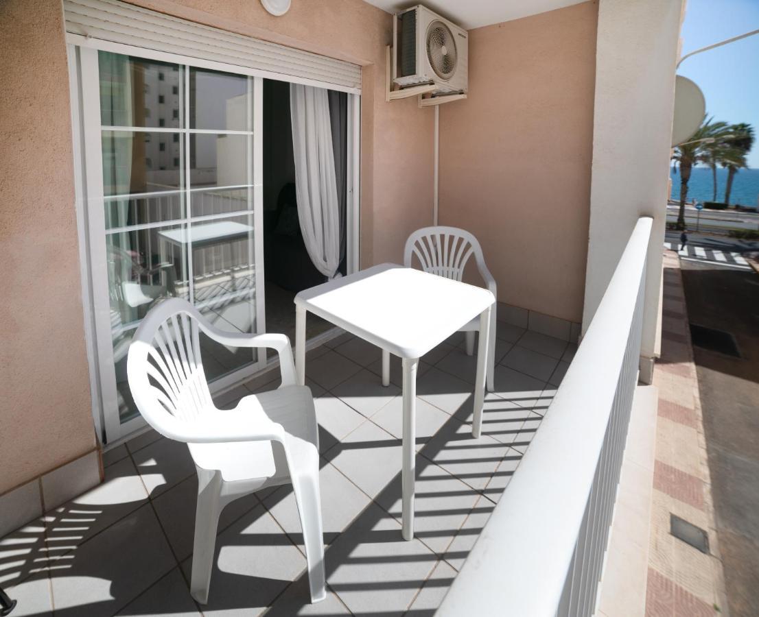 Apartamento Con Piscina Y Terraza A 50 Metros De La Playa Roquetas de Mar Kültér fotó