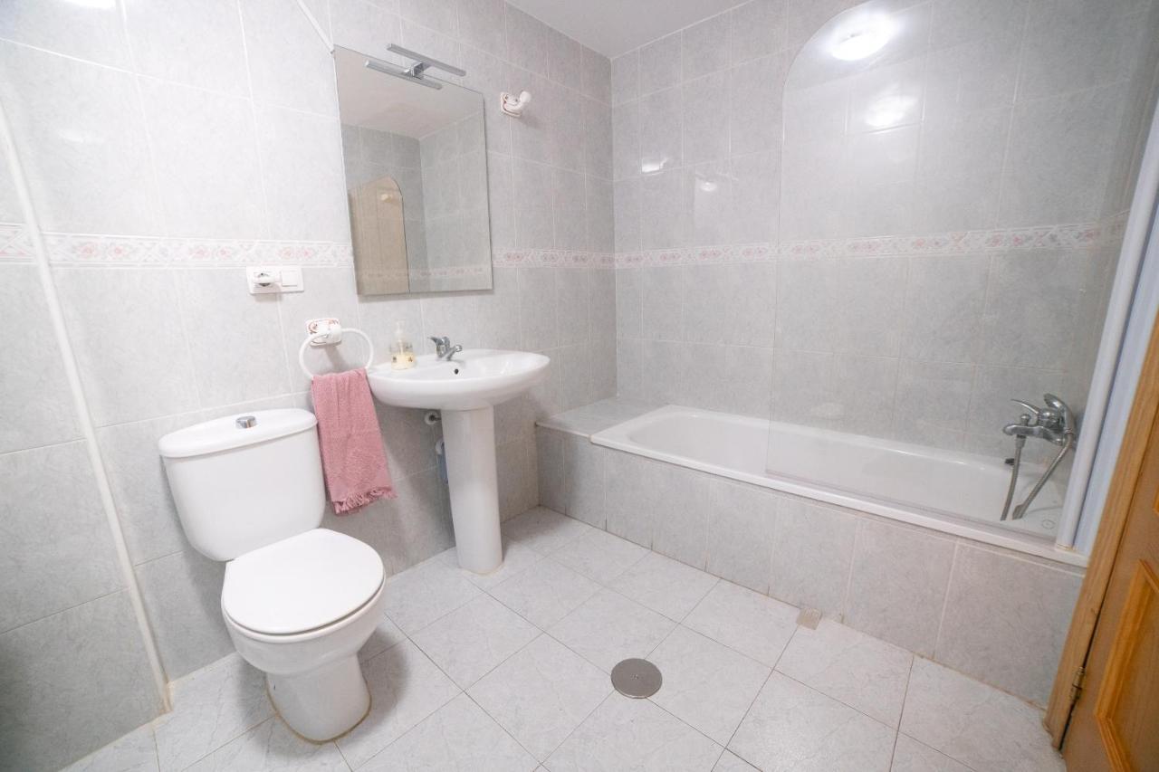 Apartamento Con Piscina Y Terraza A 50 Metros De La Playa Roquetas de Mar Kültér fotó